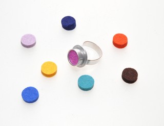 ring rond klein met verwisselbare kleurinzet - past iedereen!
